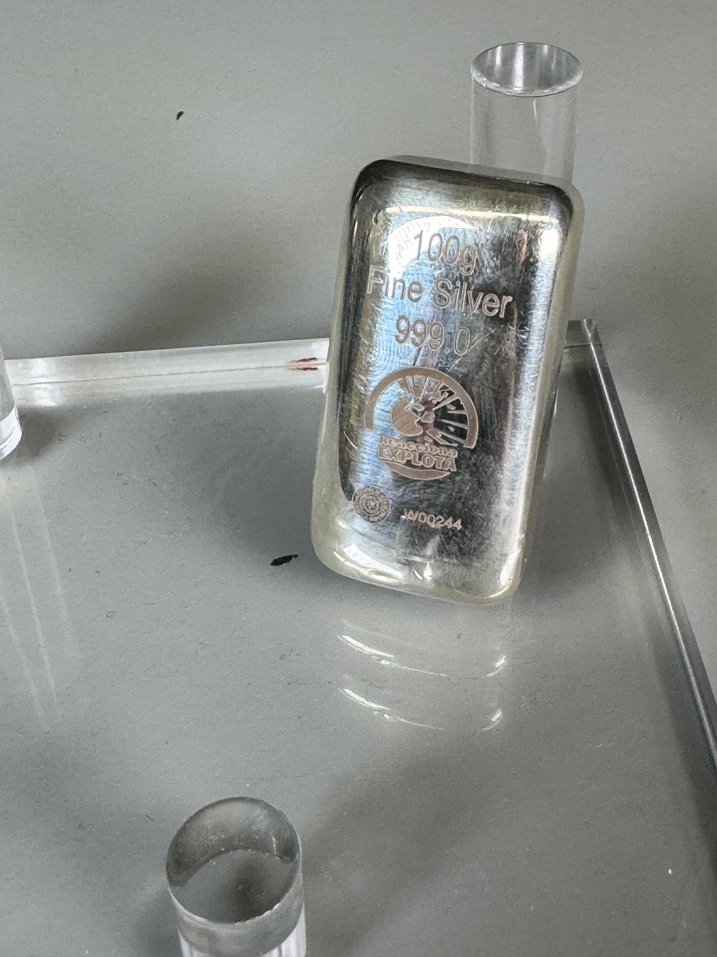 Lingote de Plata Pura – Edición Reacciona Explota x SEMPSA