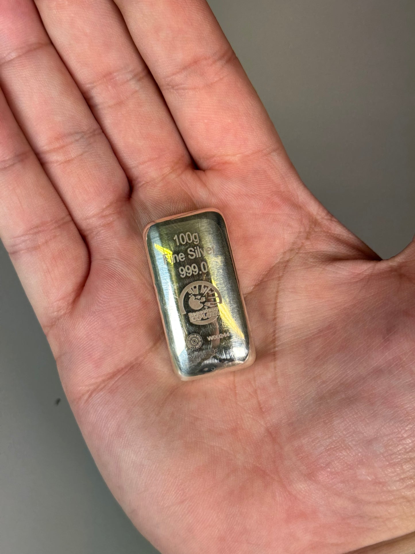Lingote de Plata Pura – Edición Reacciona Explota x SEMPSA