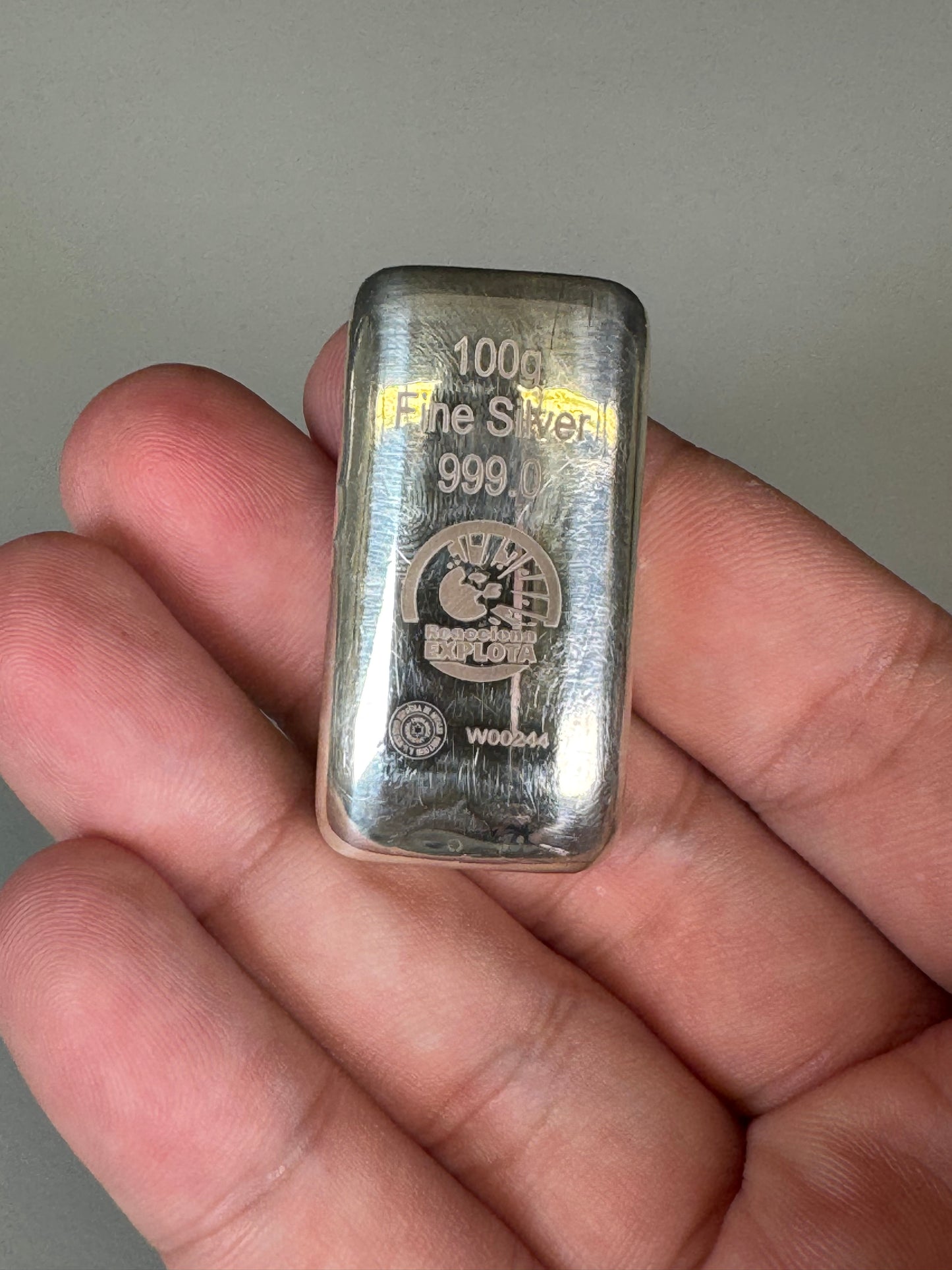 Lingote de Plata Pura – Edición Reacciona Explota x SEMPSA