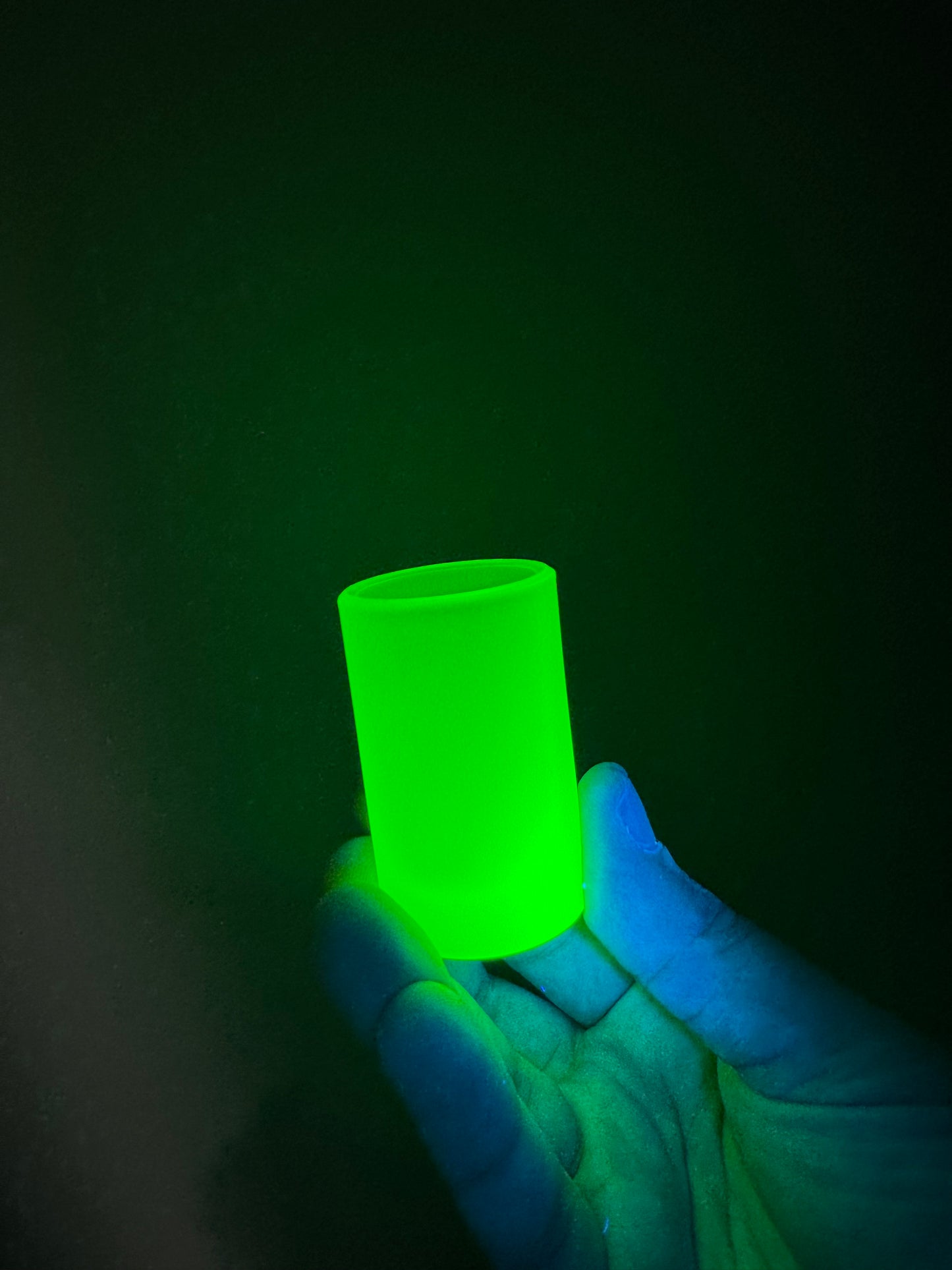 Vaso de chupito de vidrio de Uranio